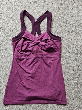 Athleta Jaya Twist Front Tank Top Built In Bra Magenta M